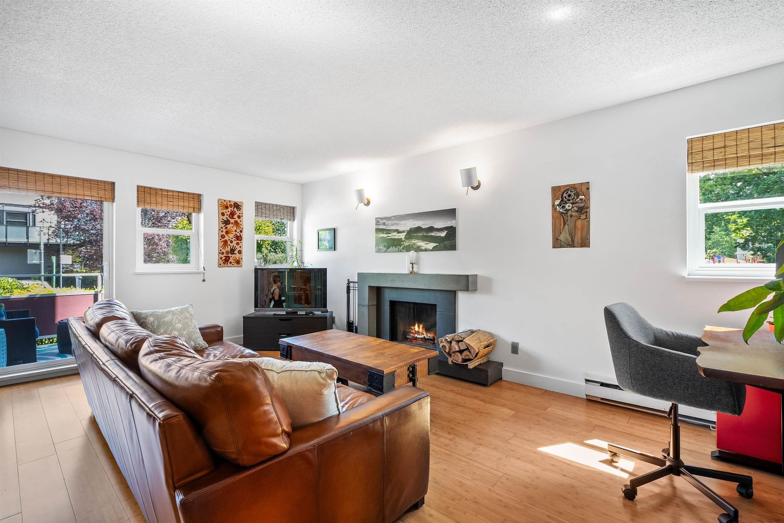 Listing Image 20