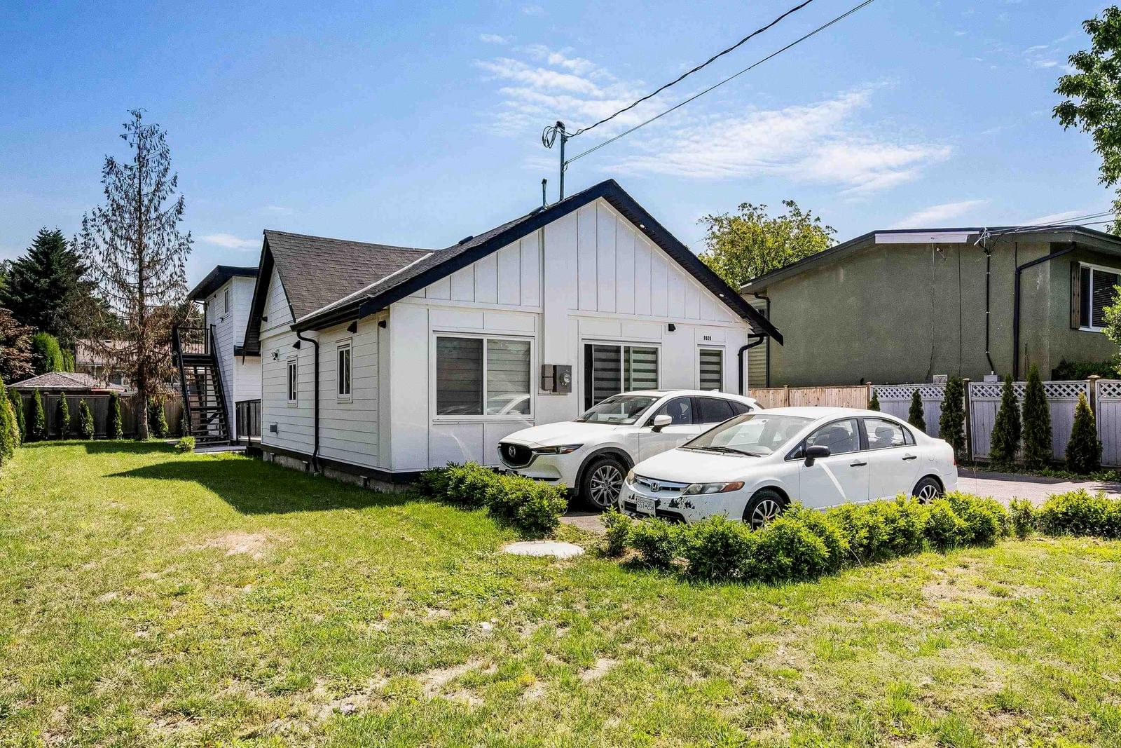 Listing Image 6