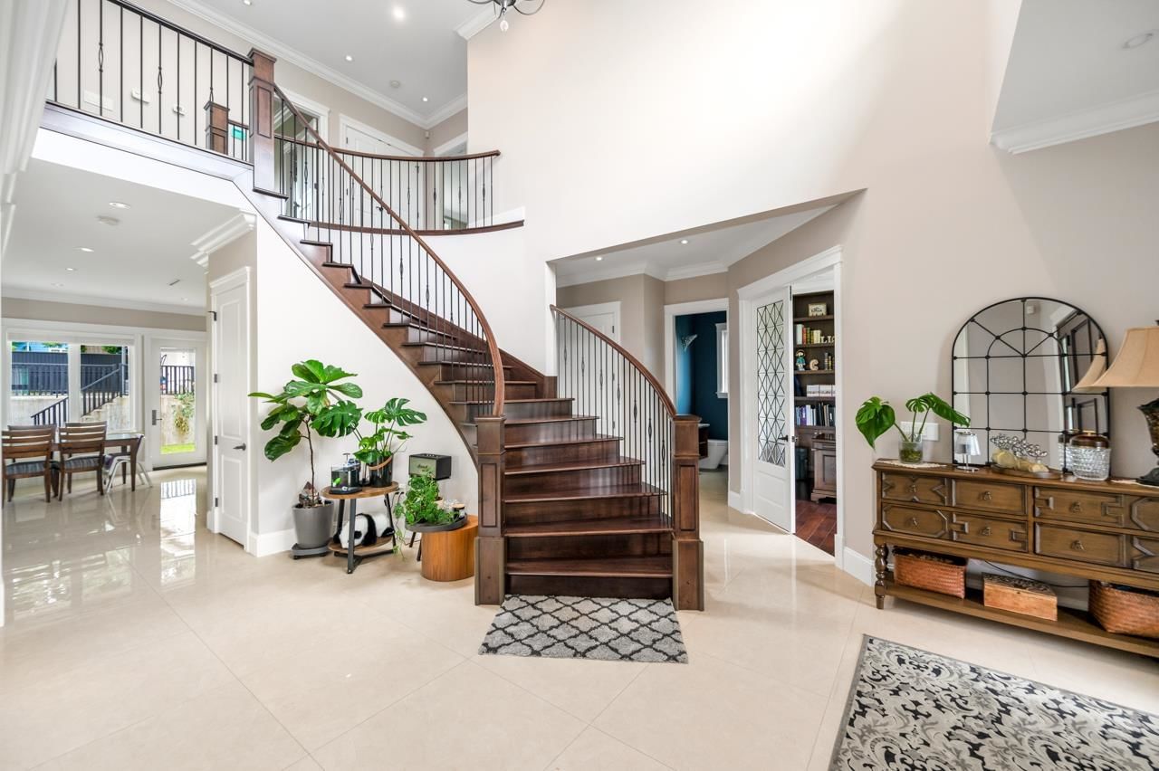 Listing Image 13