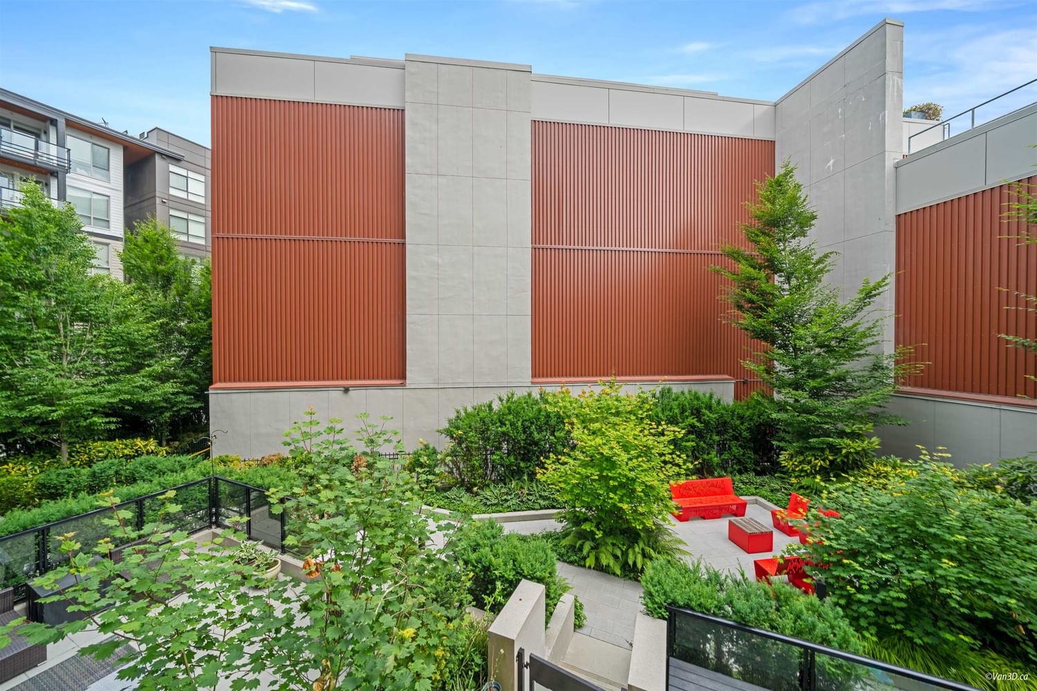 Listing Image 14