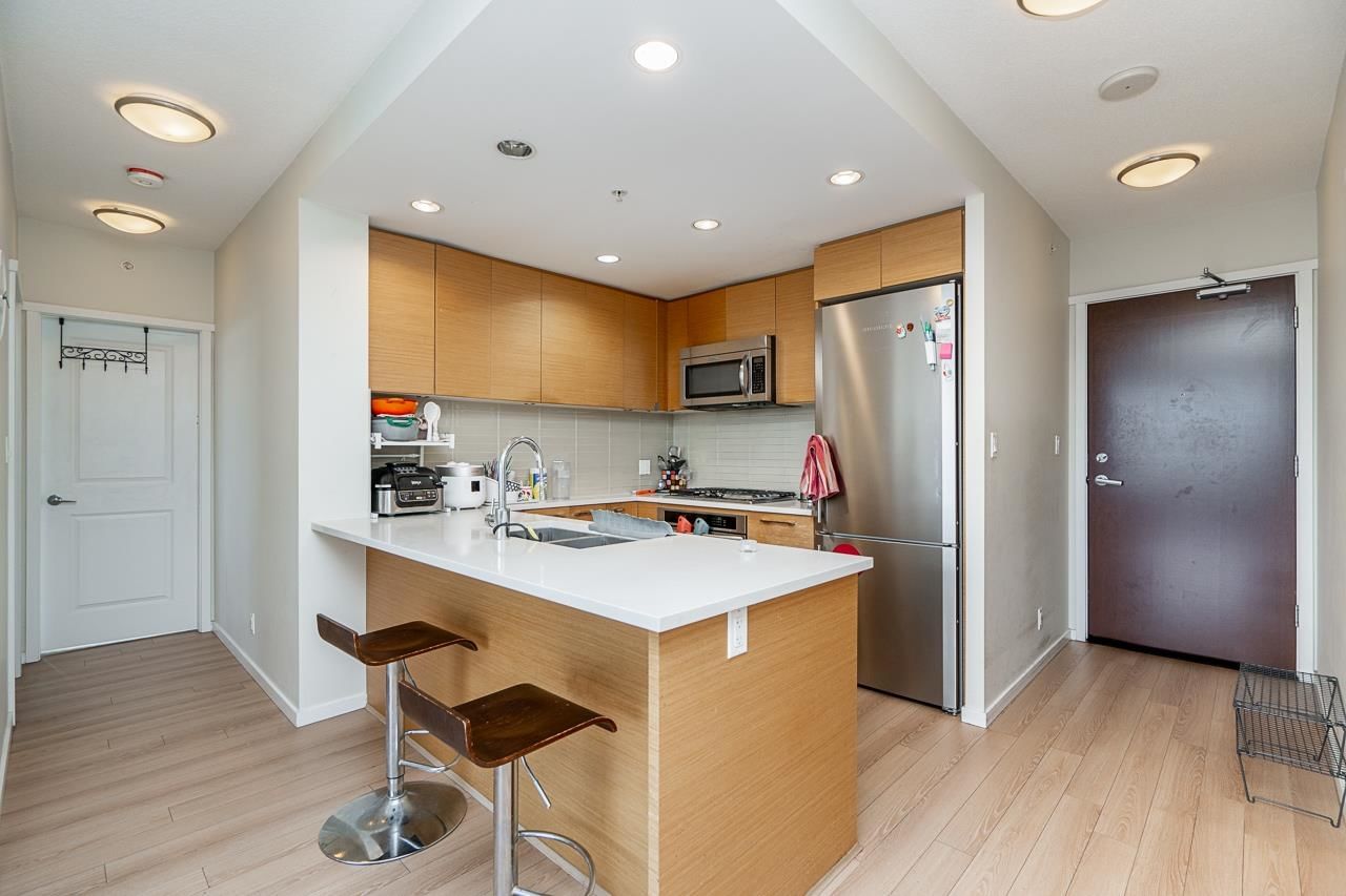 Listing Image 9