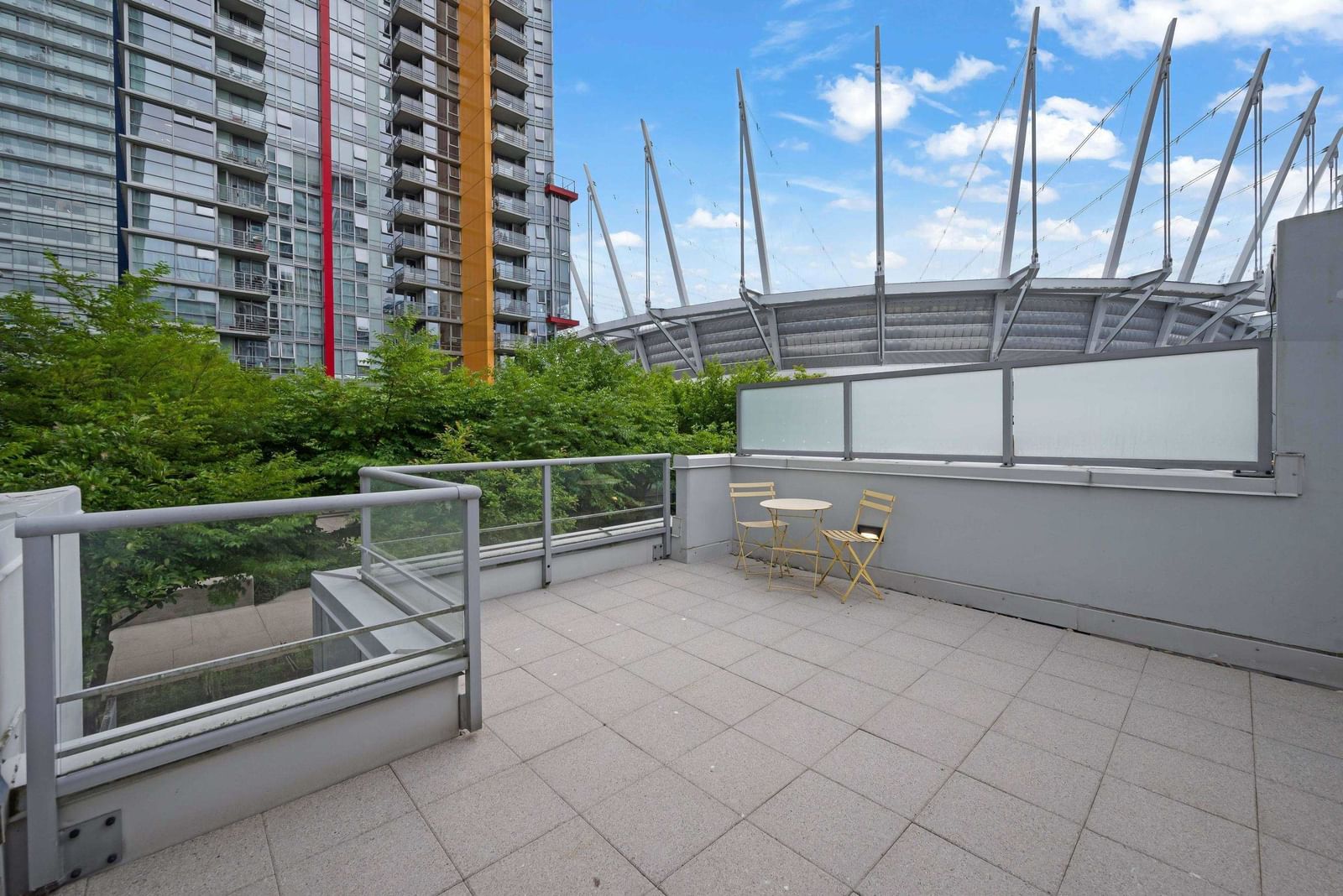 Listing Image 17