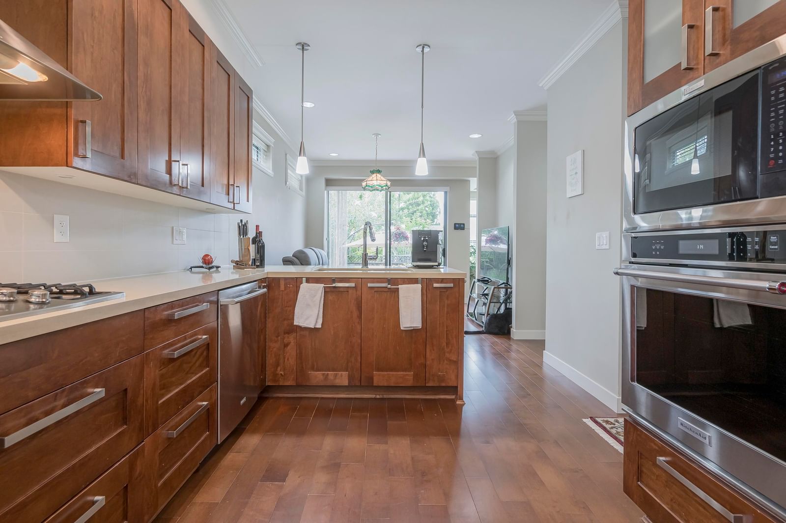 Listing Image 13