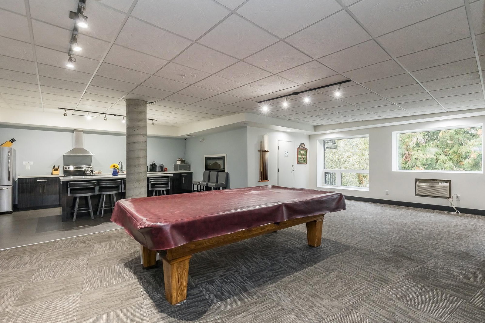 Listing Image 32