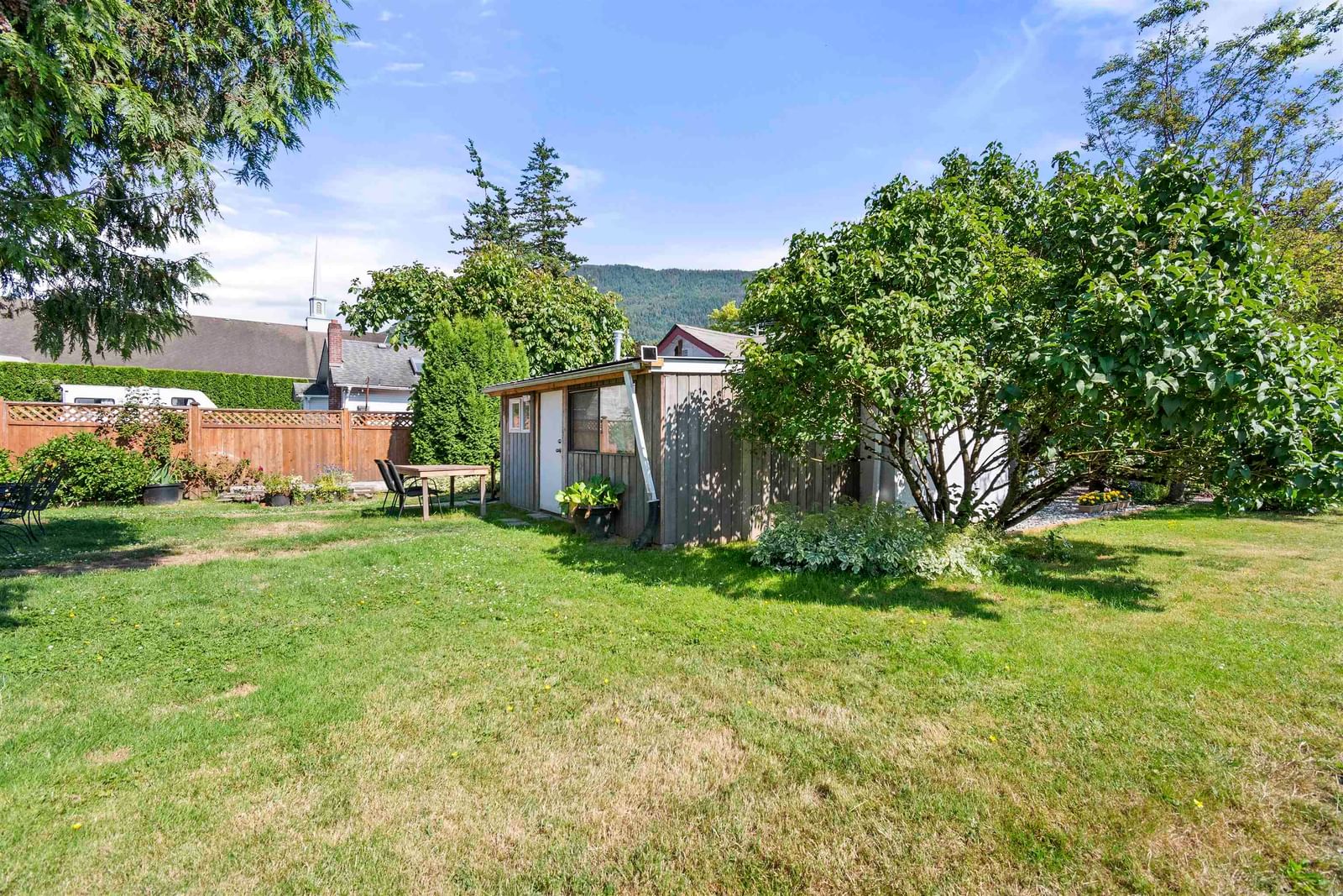 Listing Image 22