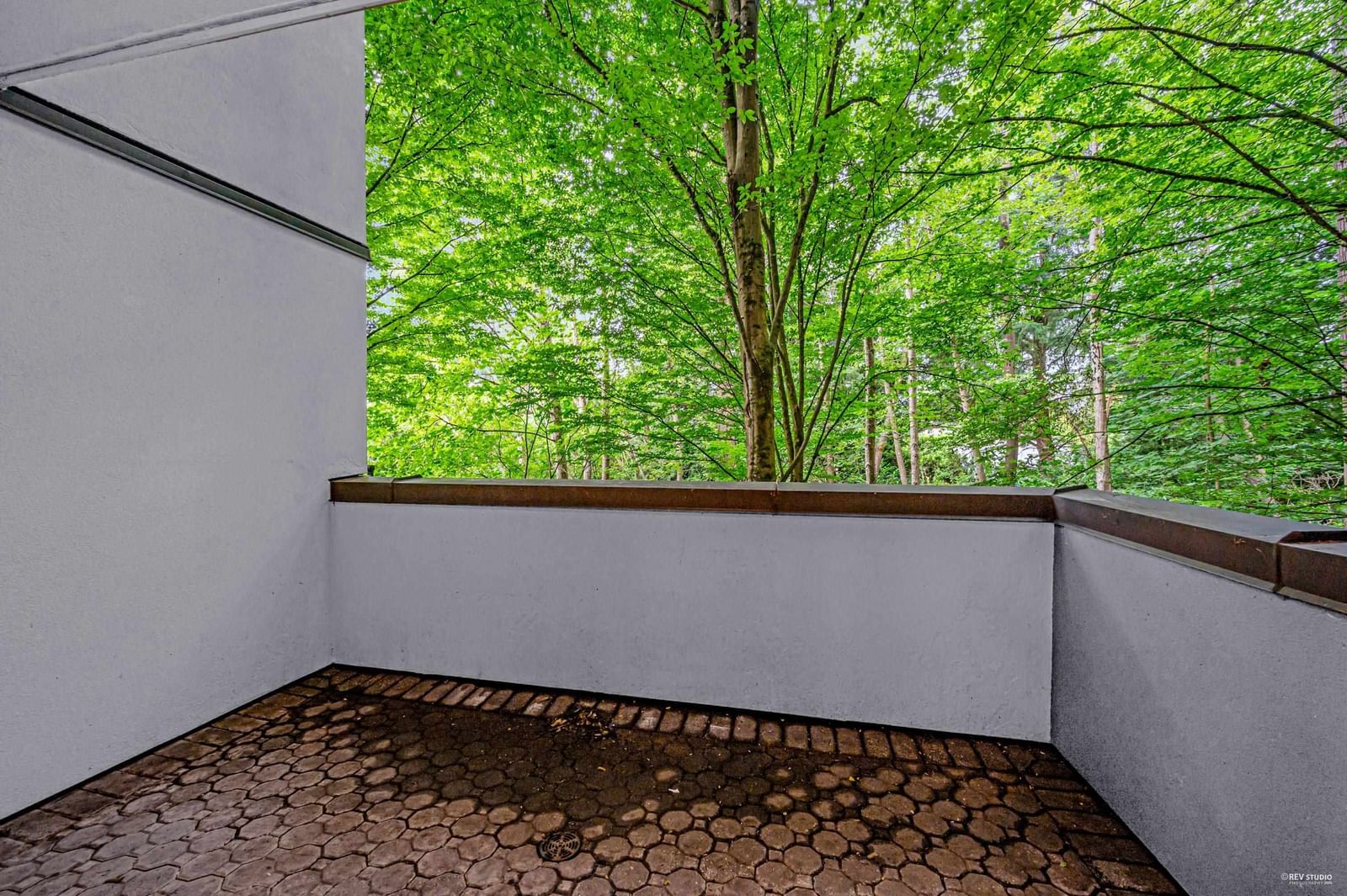 Listing Image 27