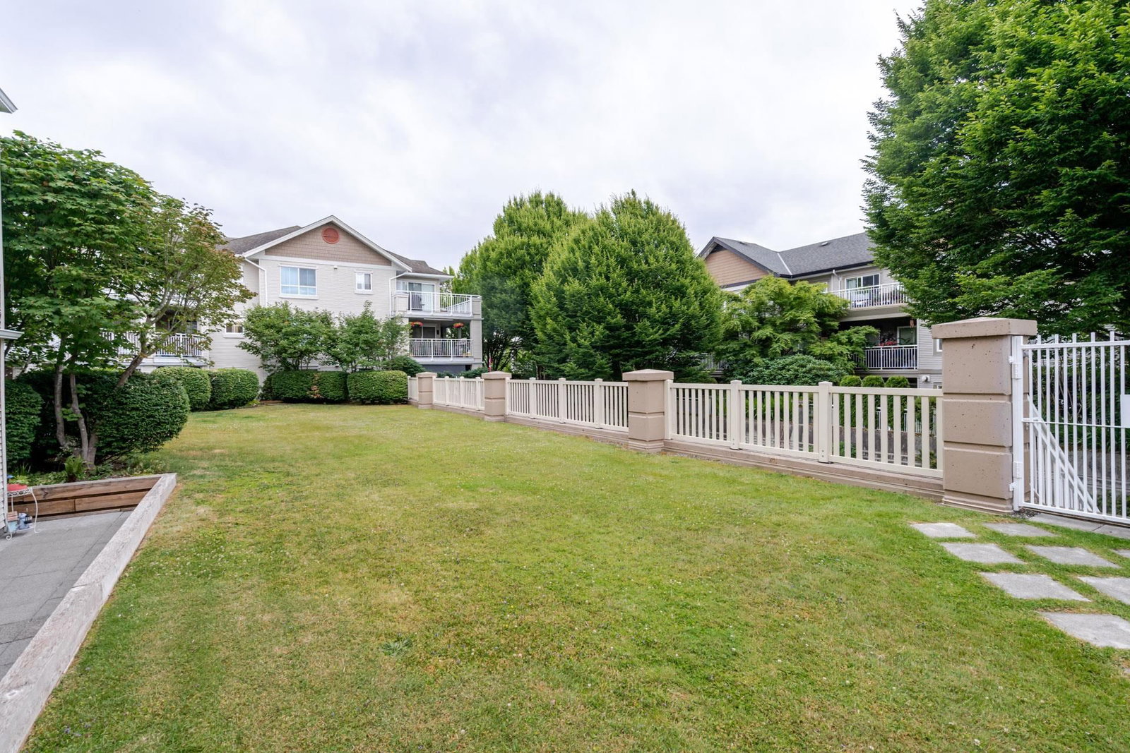 Listing Image 29
