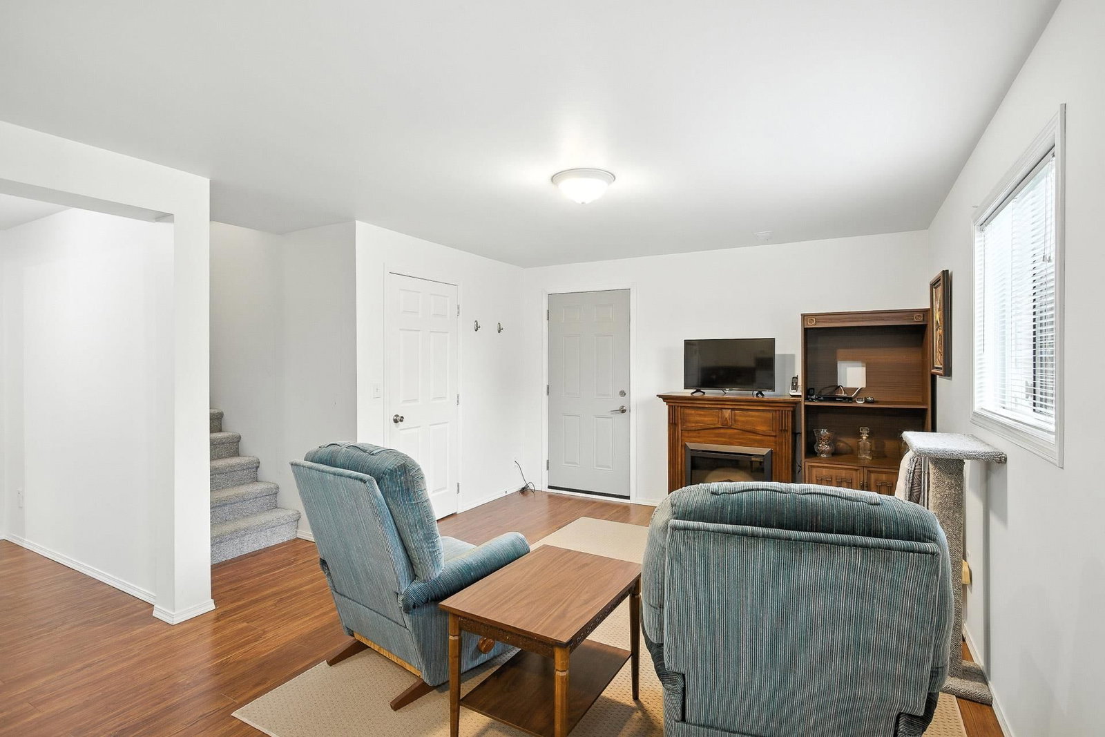Listing Image 25