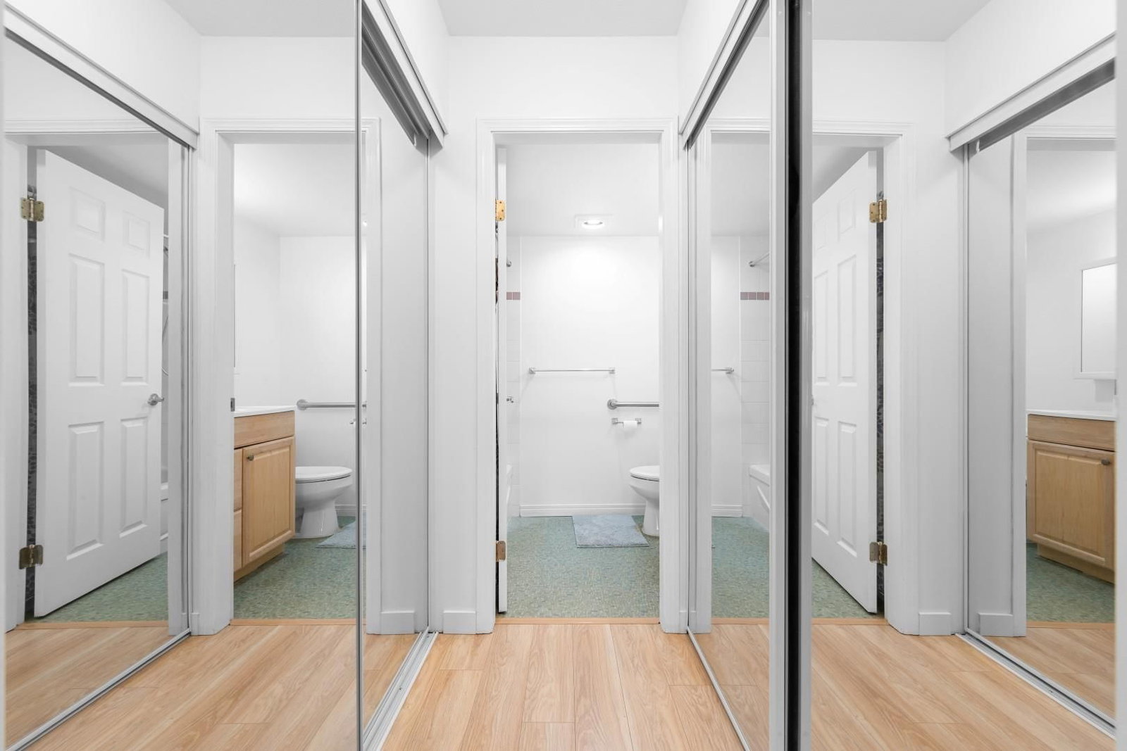 Listing Image 14