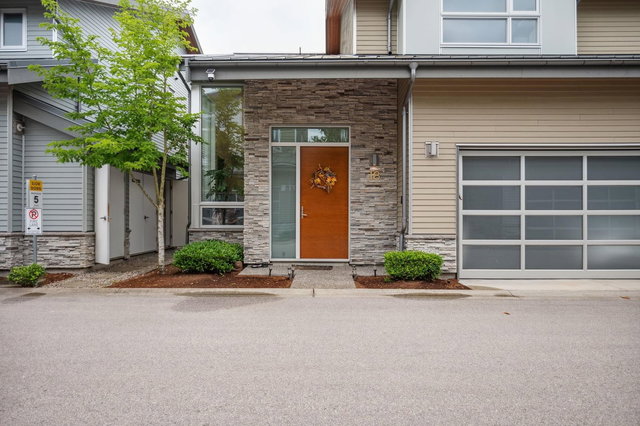 18 - 9055 Dayton Avenue