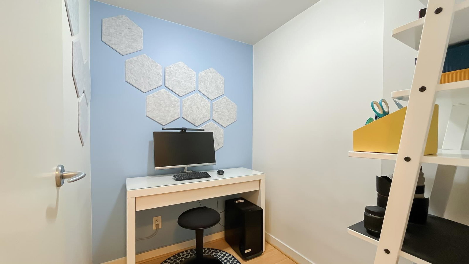 Listing Image 15