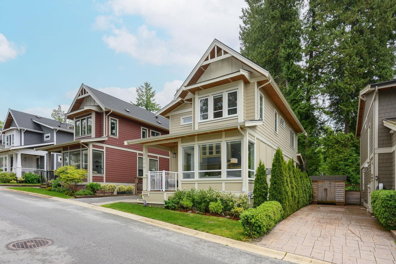 Listing Image 10