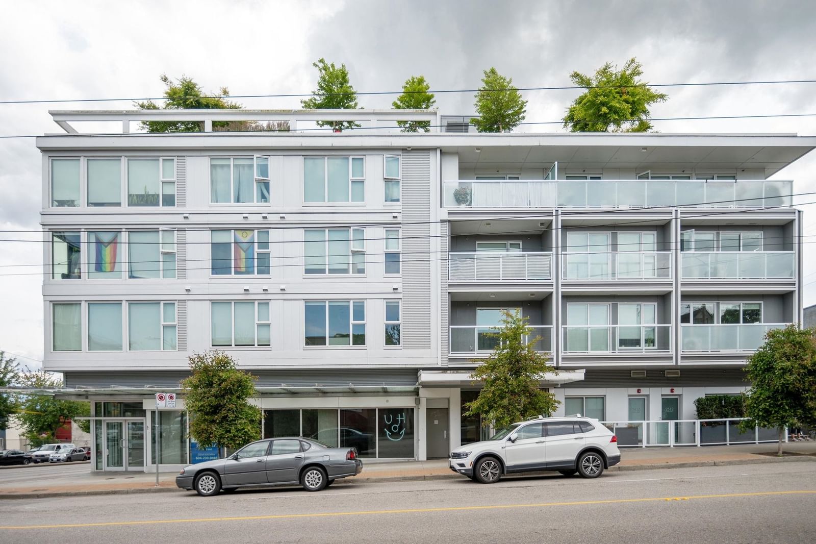 Listing Image 18
