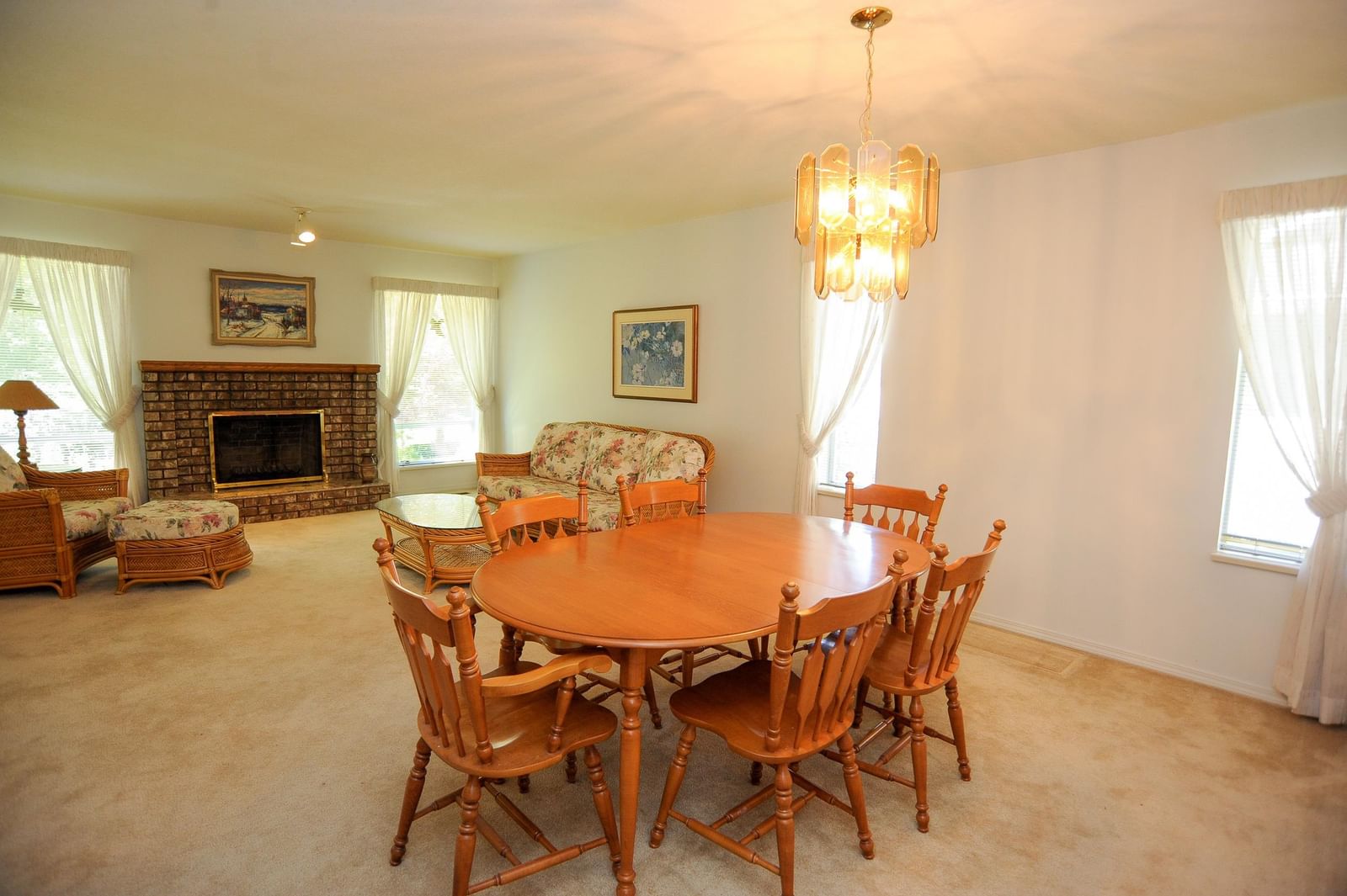 Listing Image 16