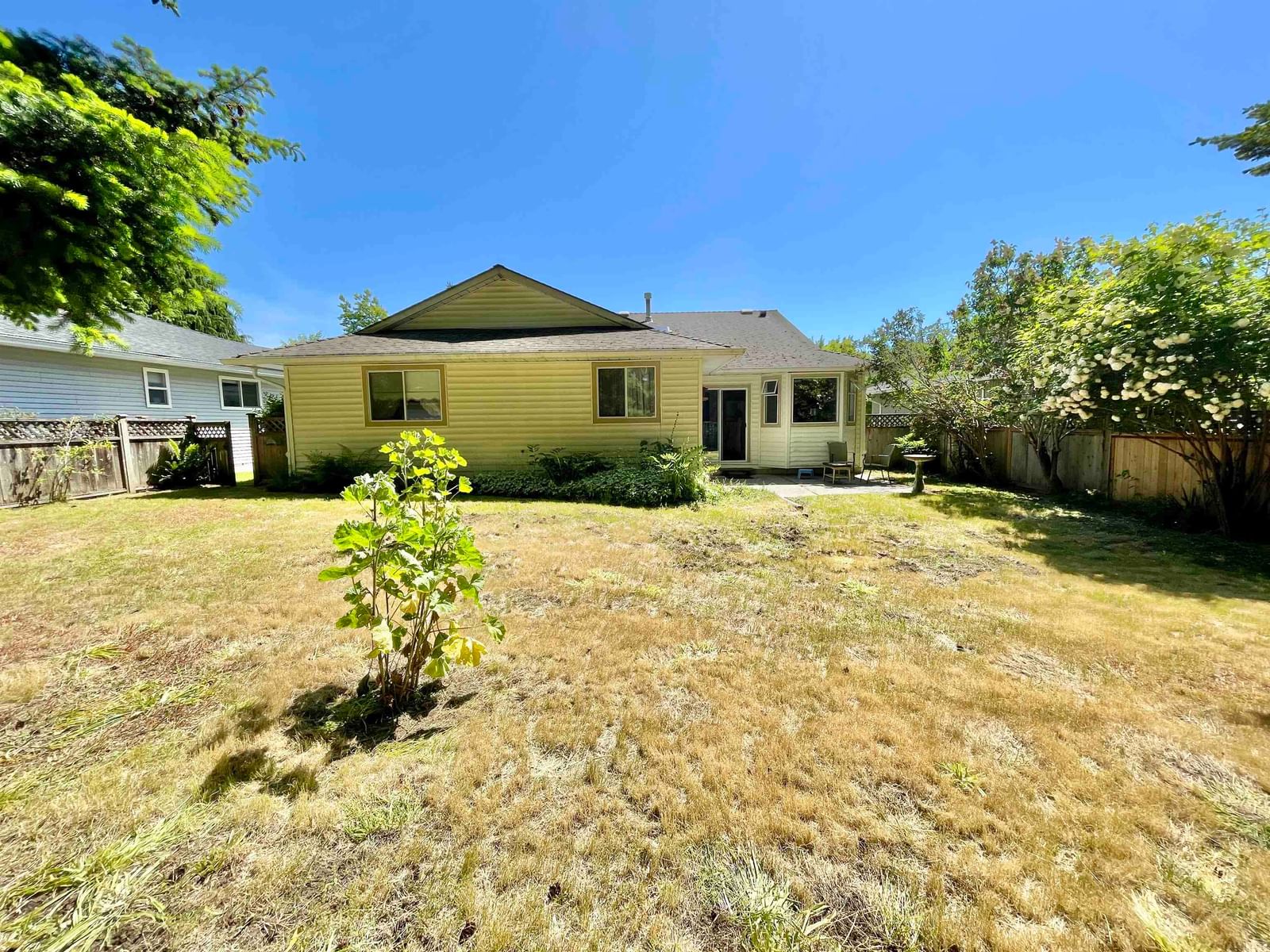 Listing Image 26