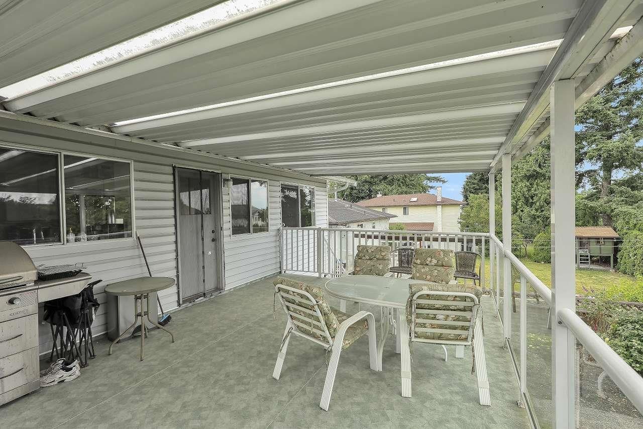 Listing Image 4