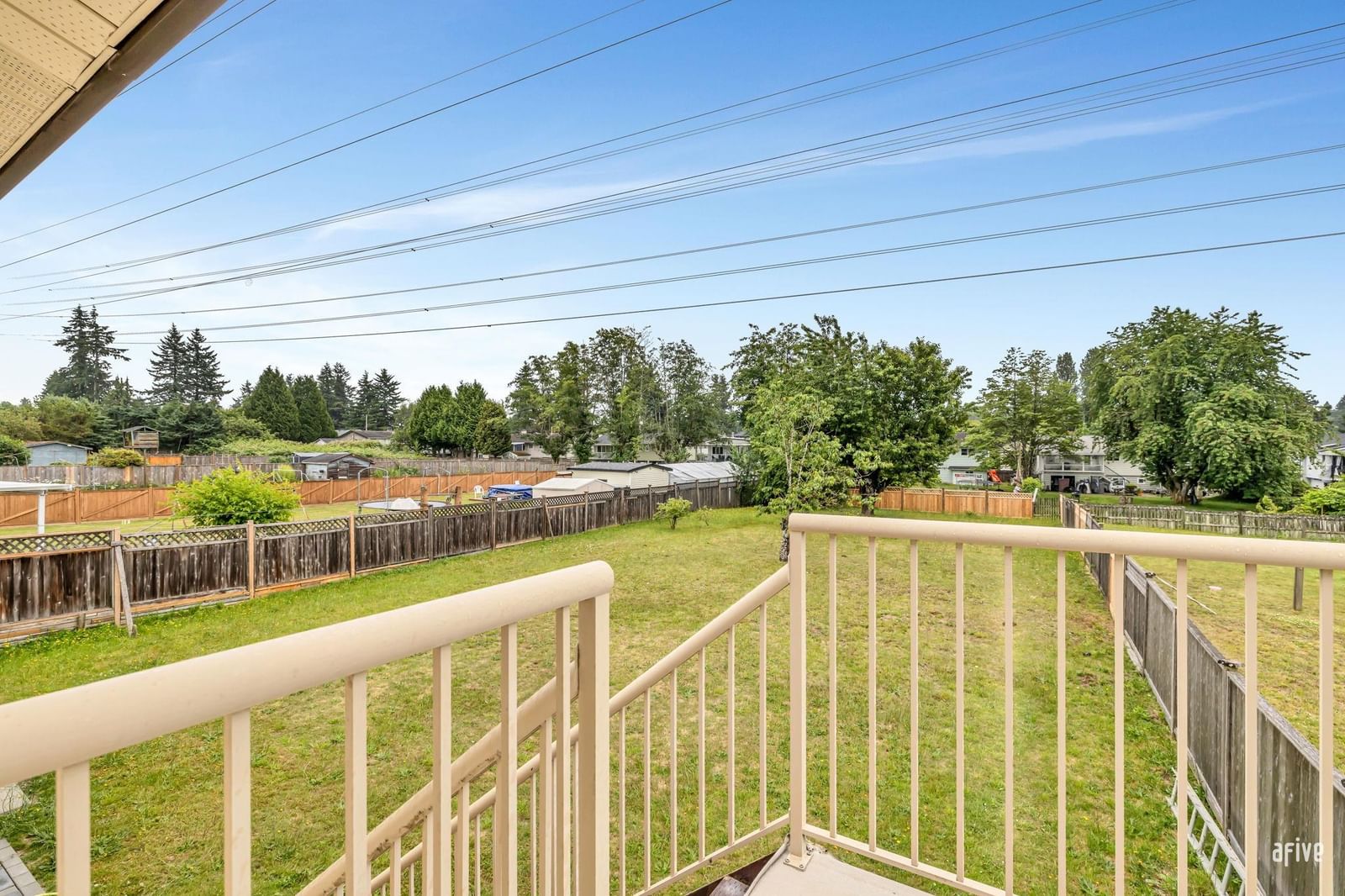 Listing Image 19