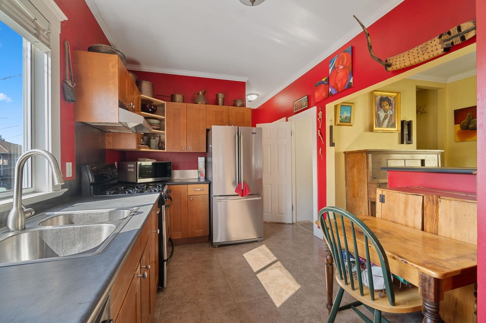 Listing Image 11