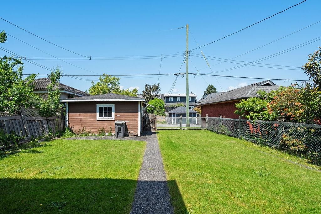Listing Image 13