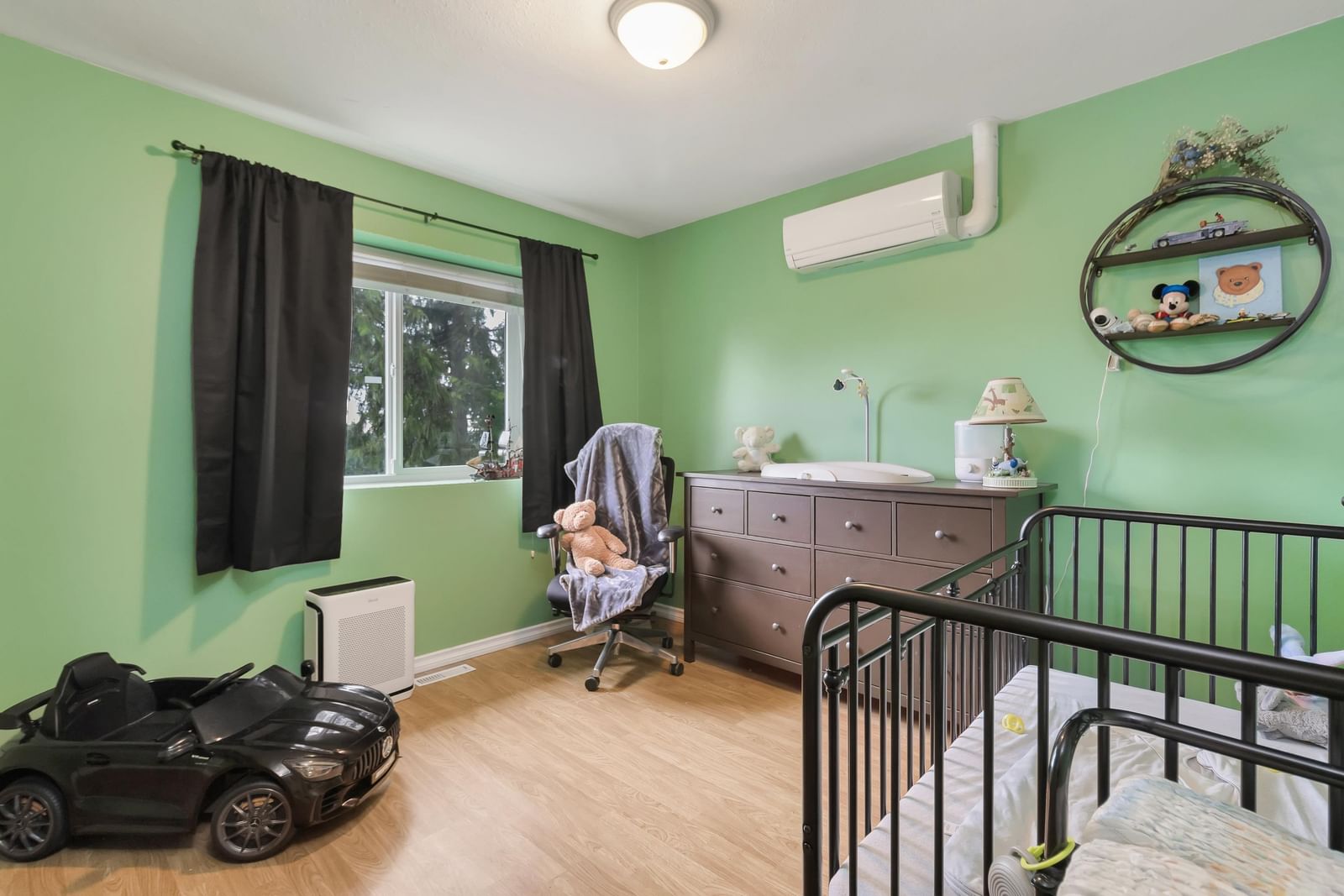Listing Image 13