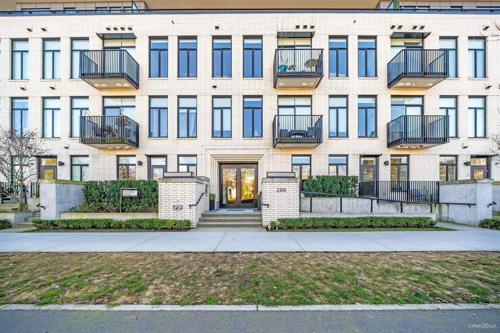 Listing Image 19