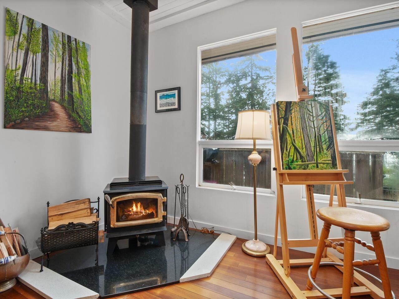 Listing Image 12