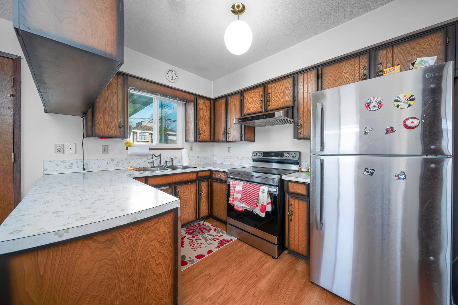 Listing Image 14