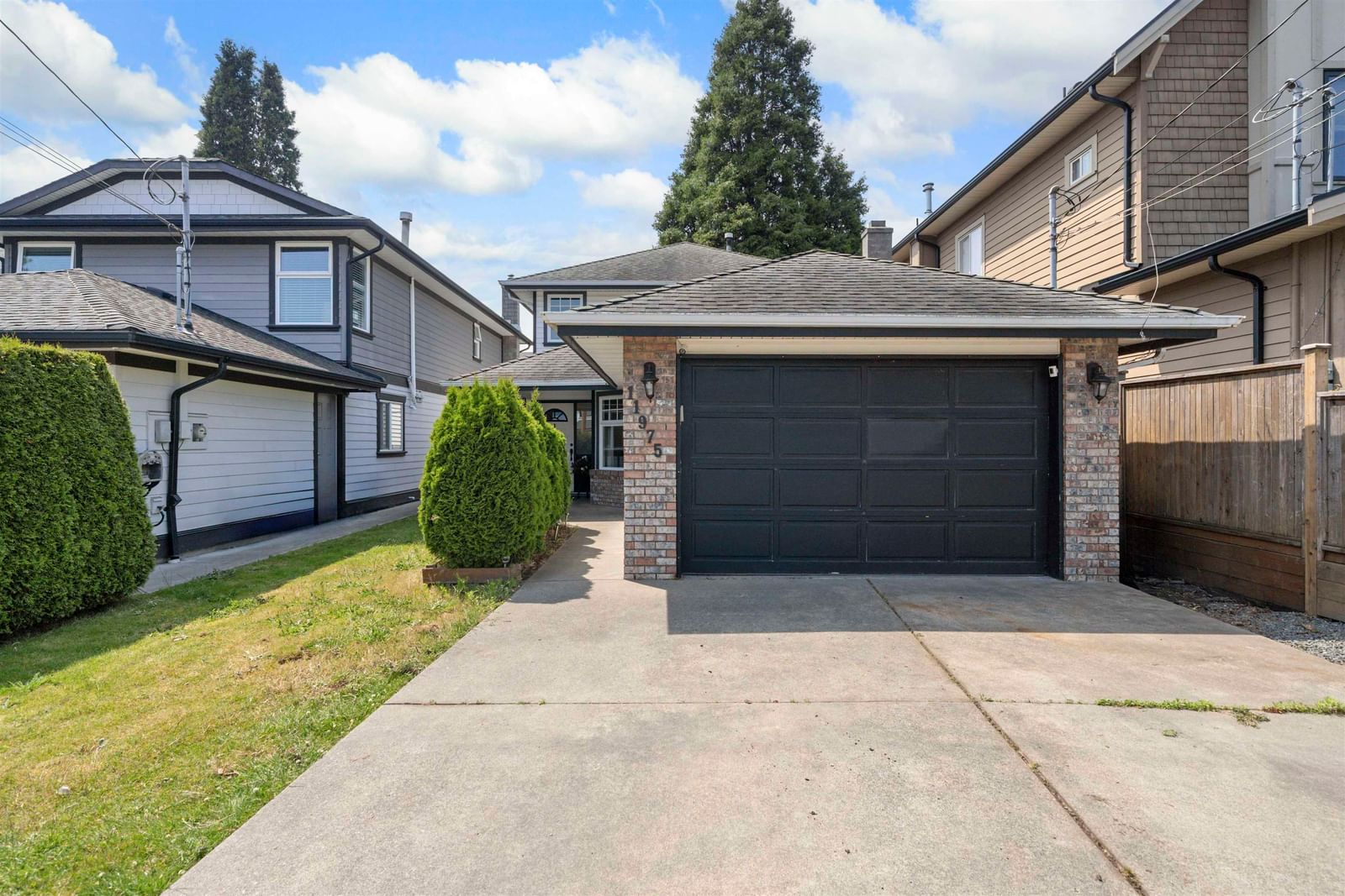 Listing Image 32