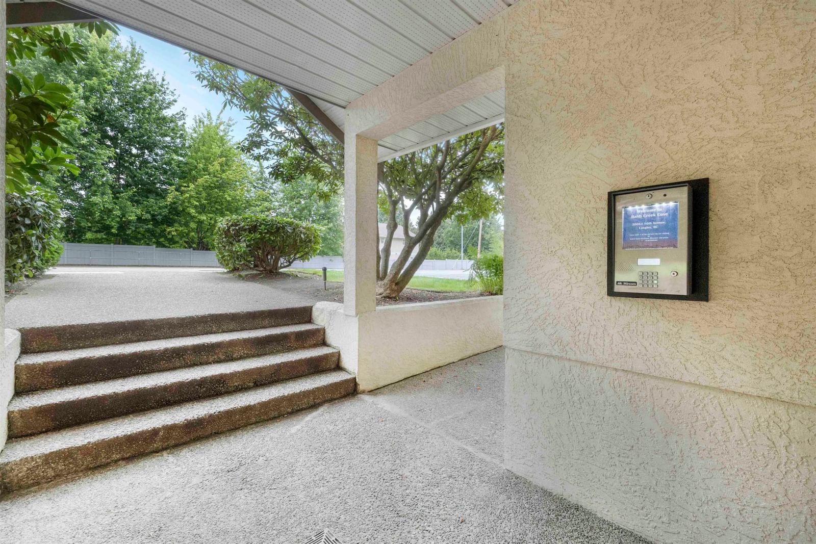 Listing Image 33
