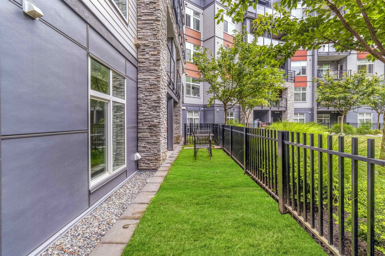 Listing Image 27