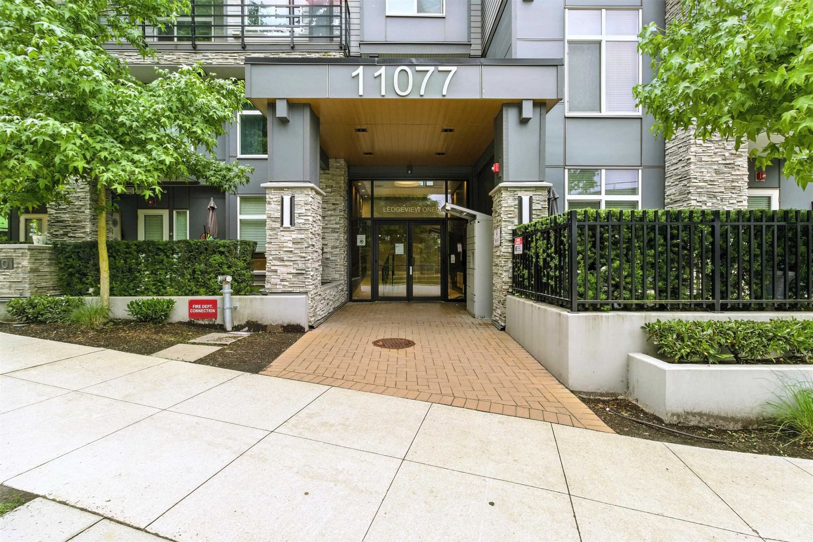 Listing Image 30