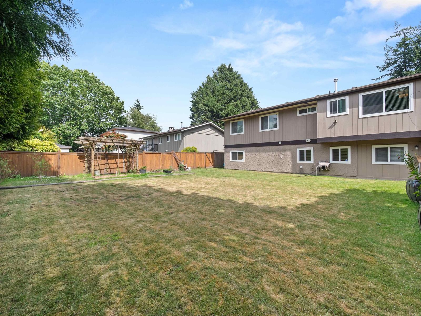 Listing Image 32