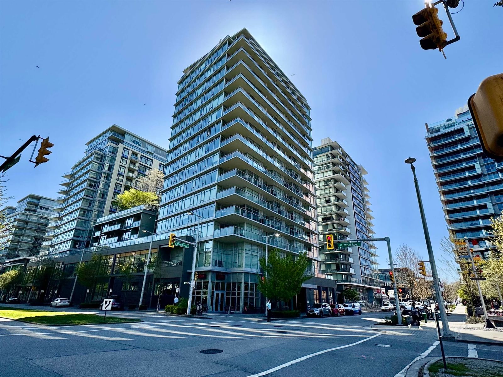 Listing Image 1