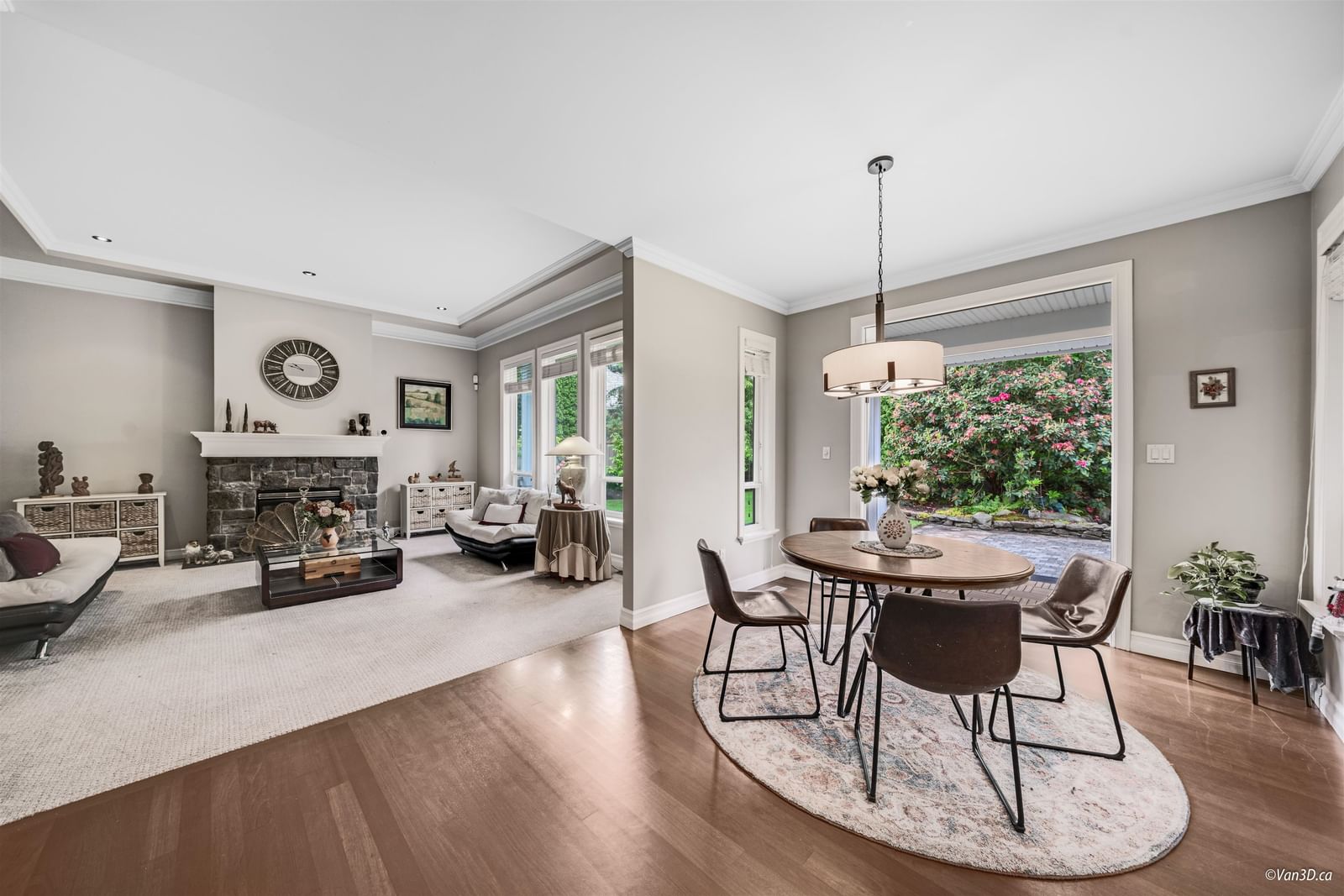 Listing Image 10
