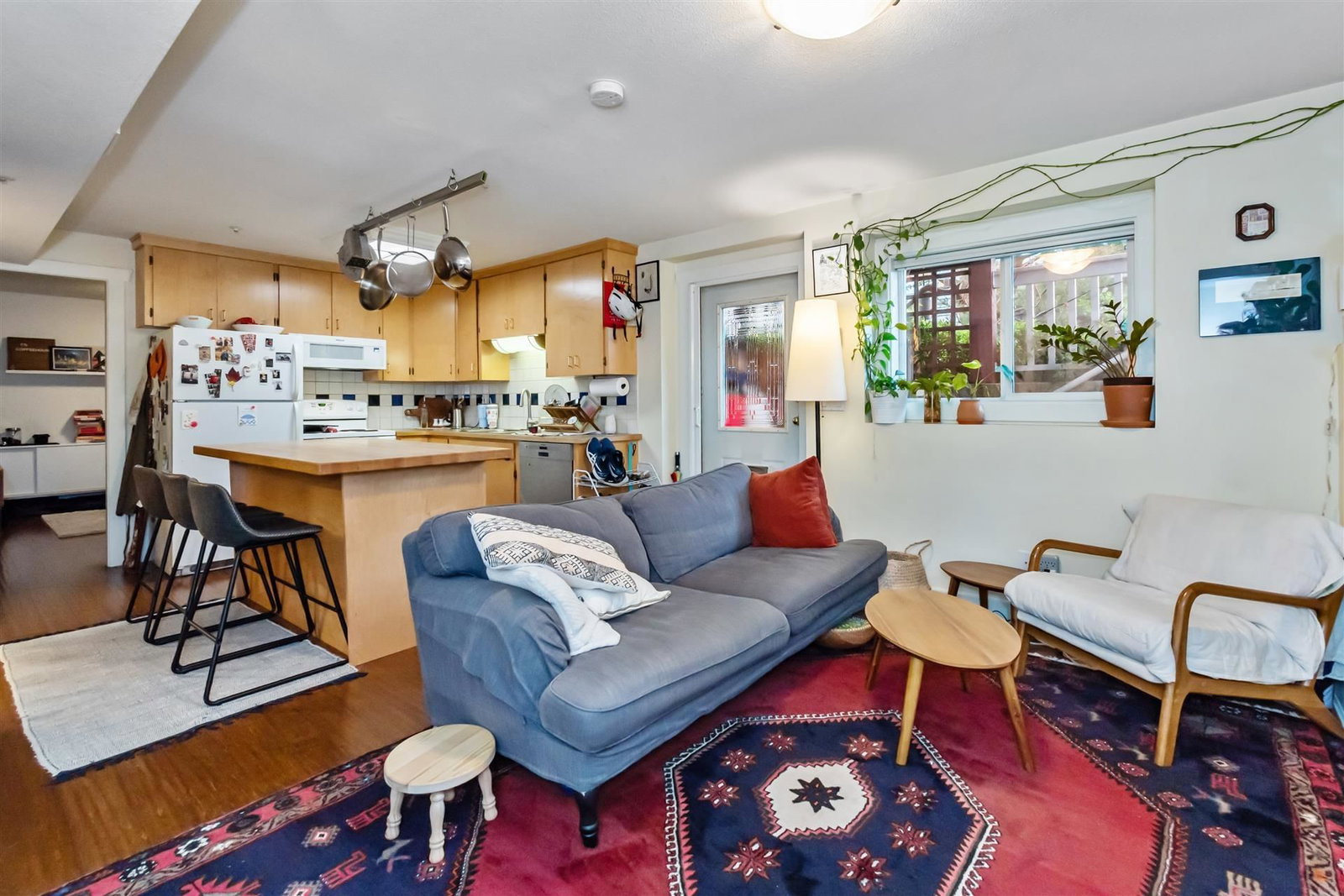 Listing Image 17