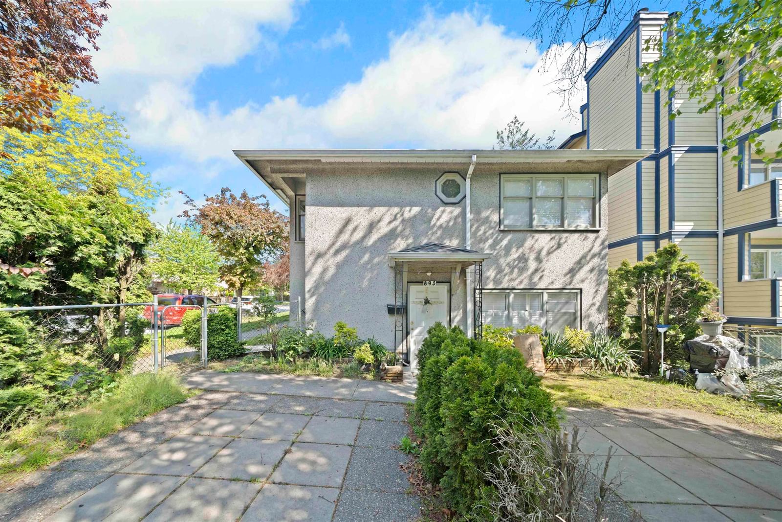 Listing Image 1