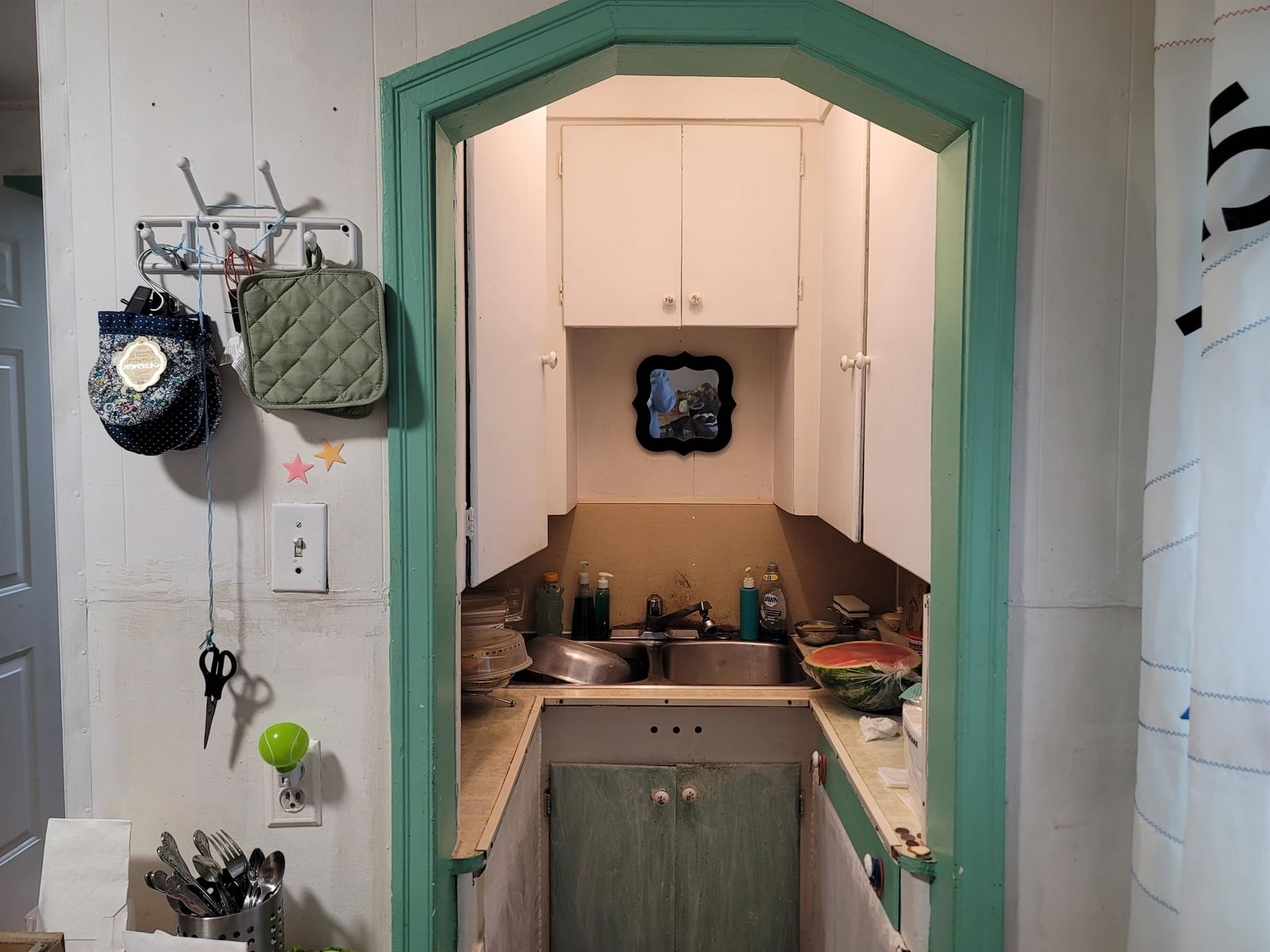 Listing Image 8