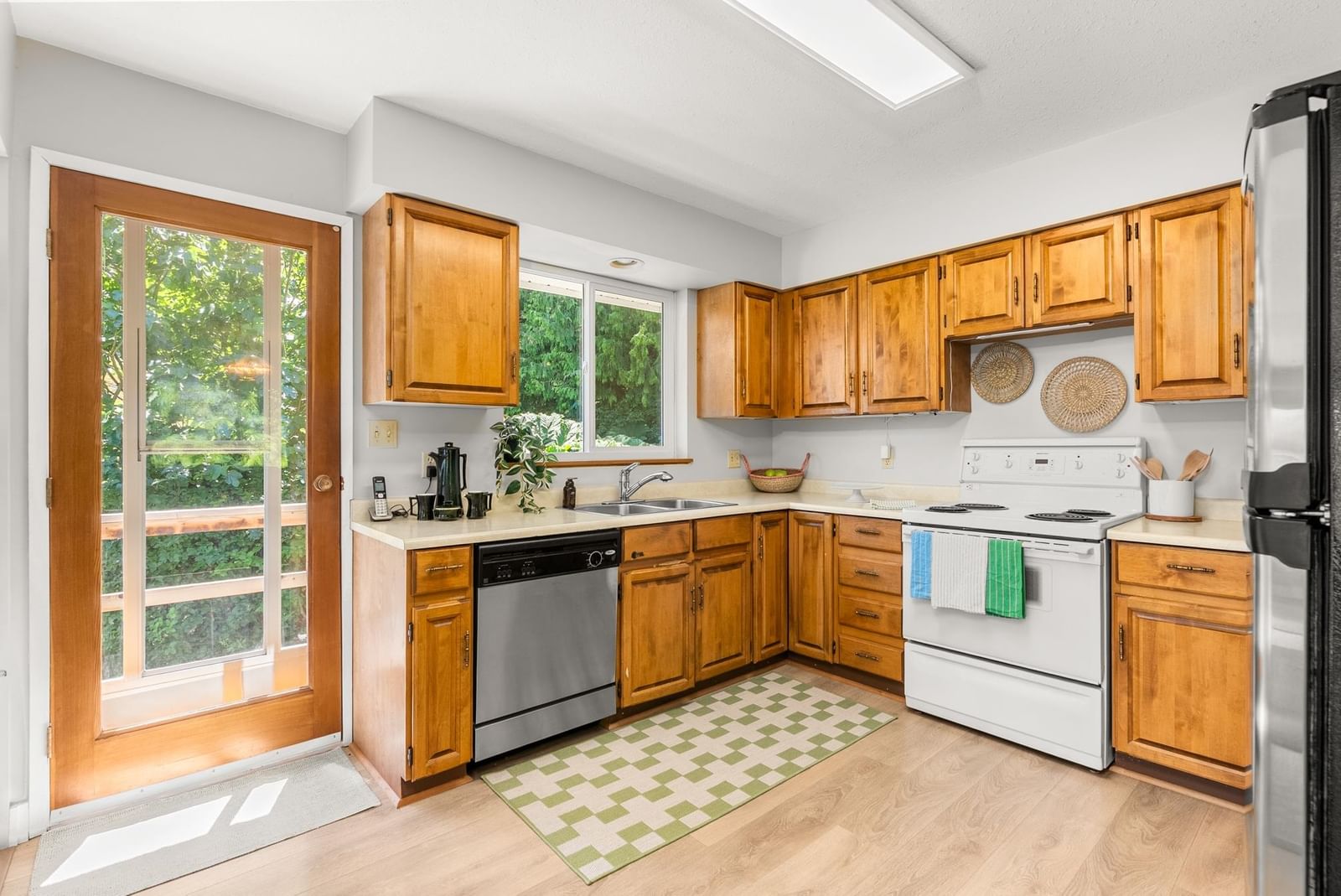 Listing Image 13