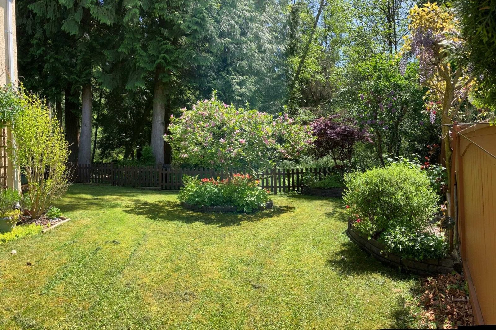 Listing Image 38