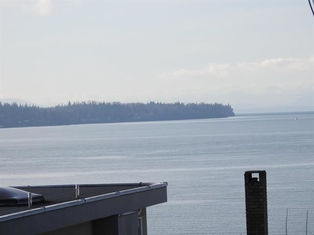 15519 Columbia Avenue, White Rock, V4B 1K5 | Image 2