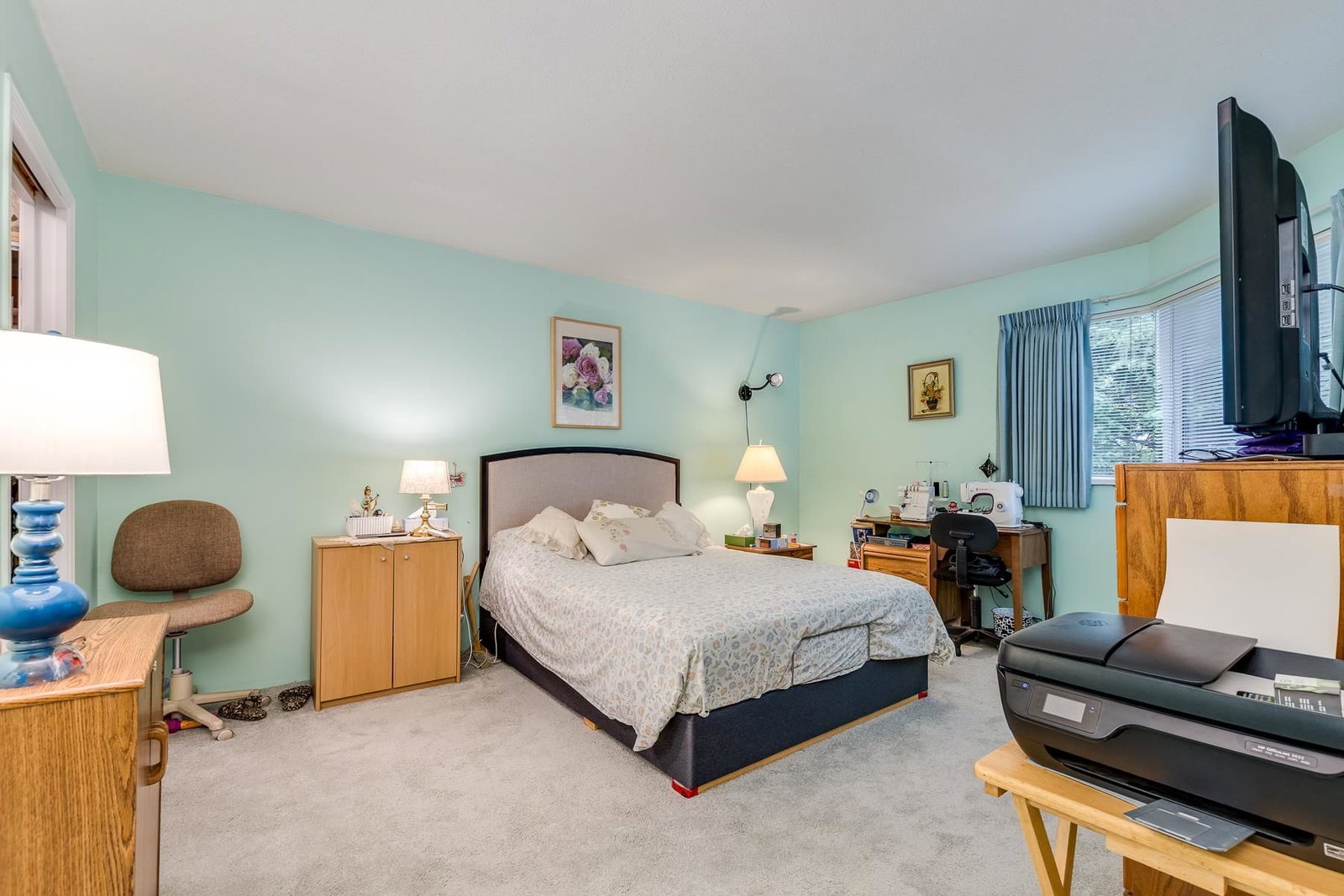 Listing Image 16