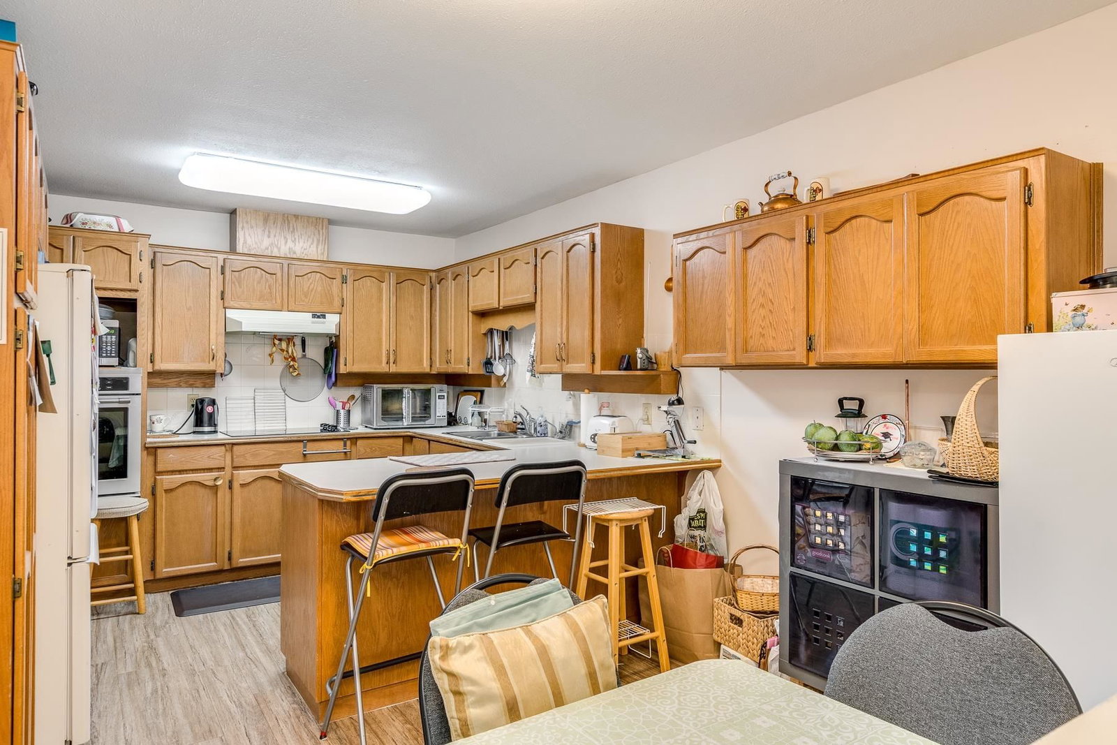 Listing Image 9