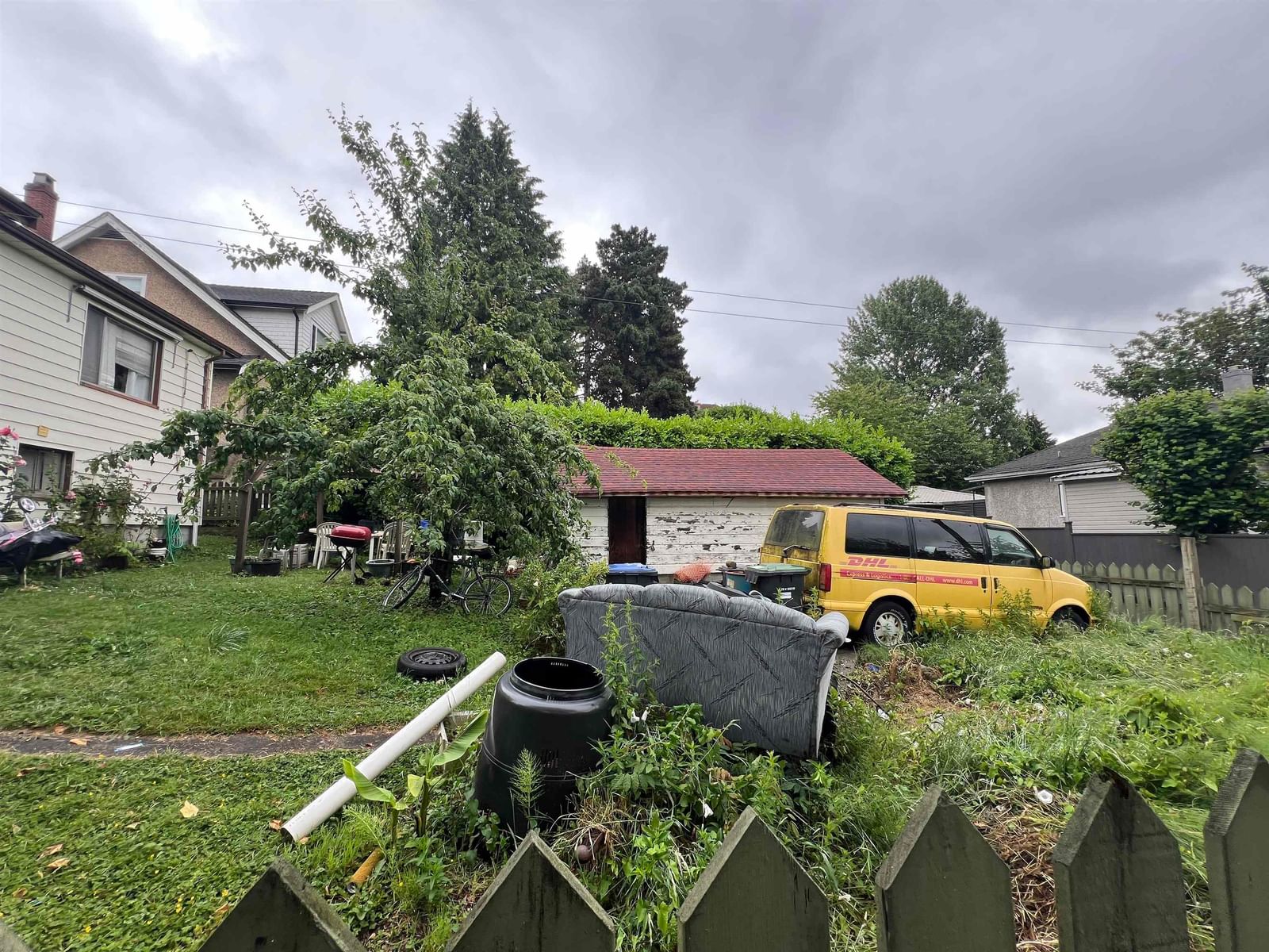 Listing Image 11