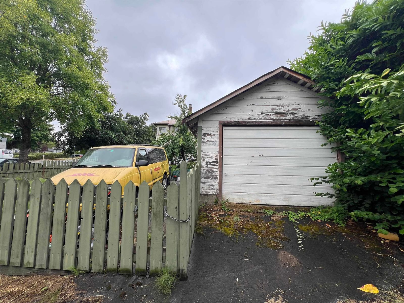 Listing Image 13