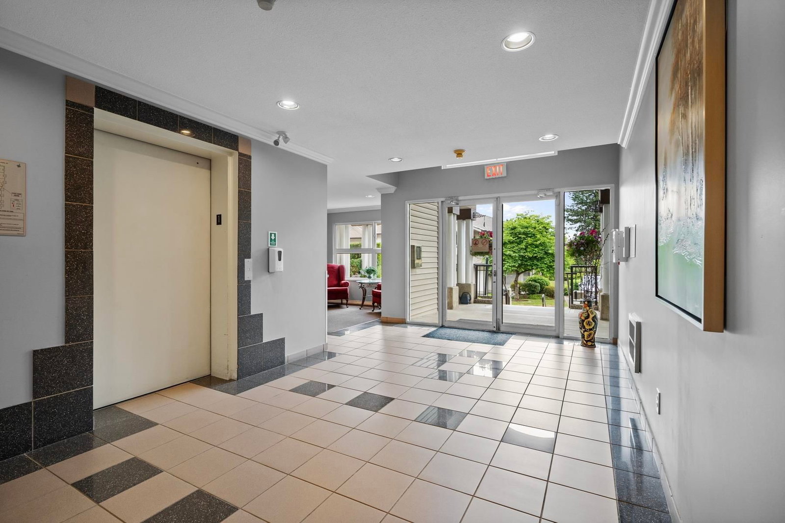 Listing Image 21