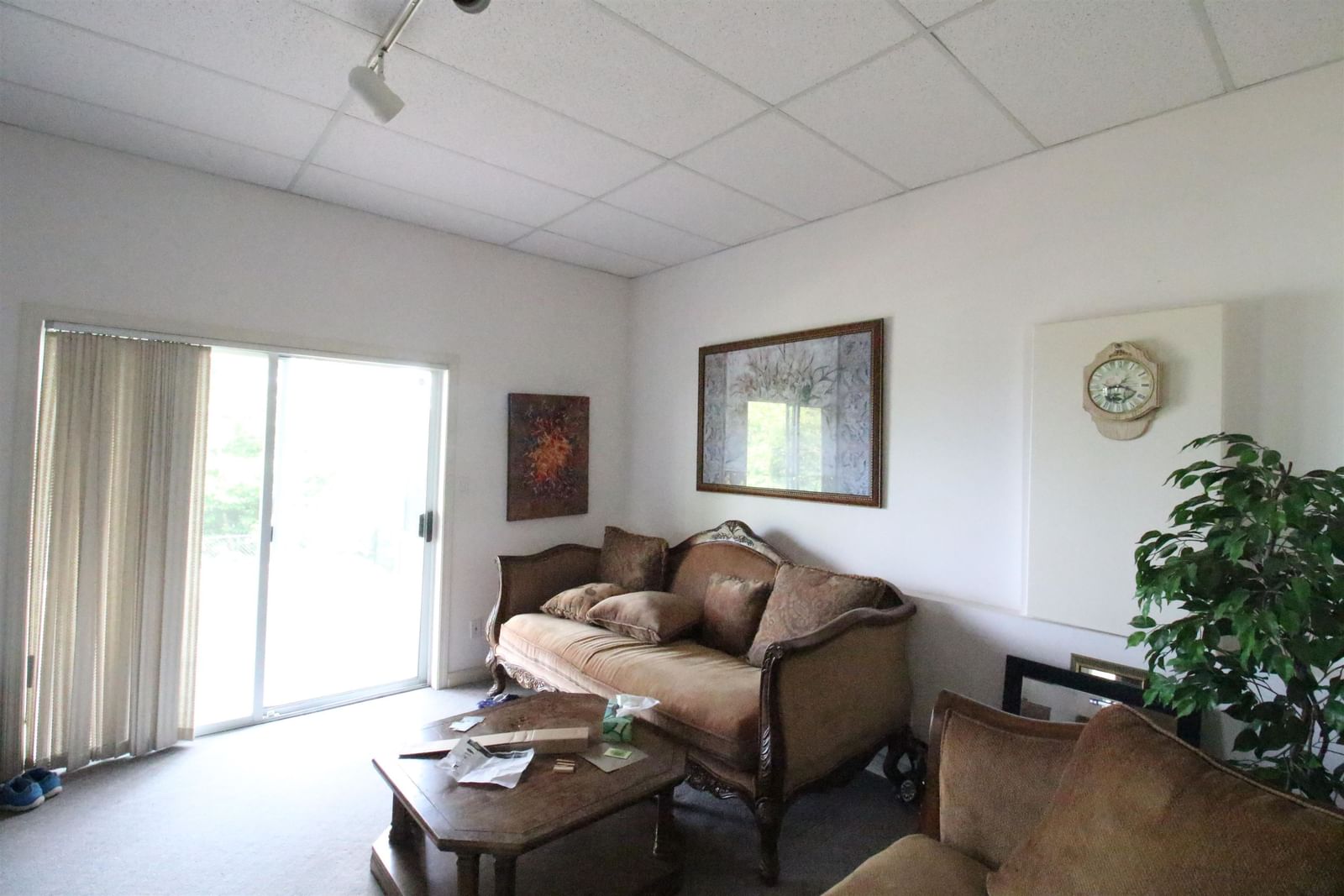 Listing Image 27