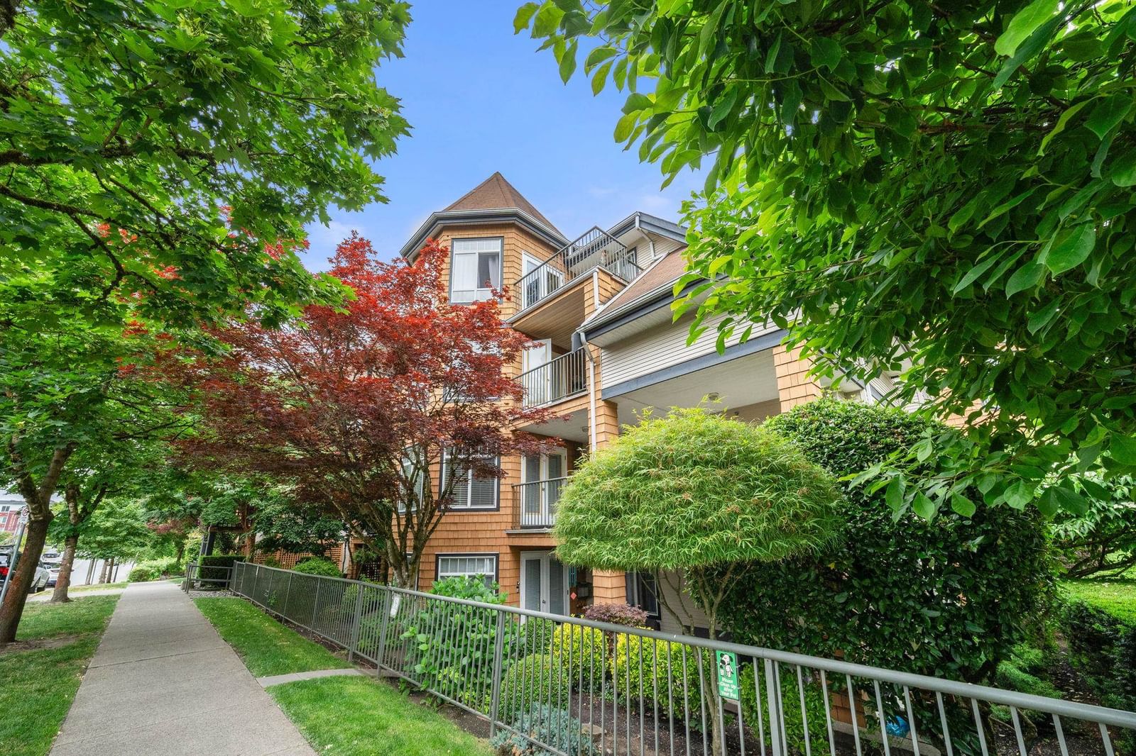 Listing Image 15
