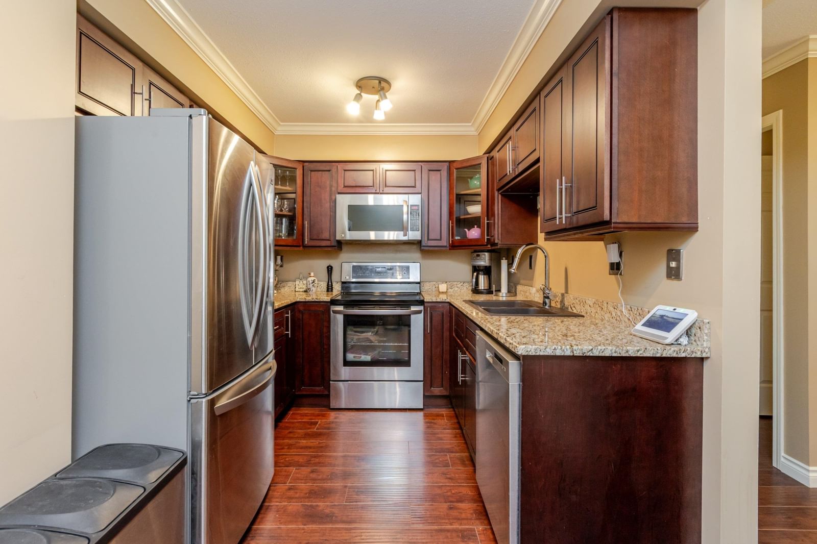 Listing Image 13