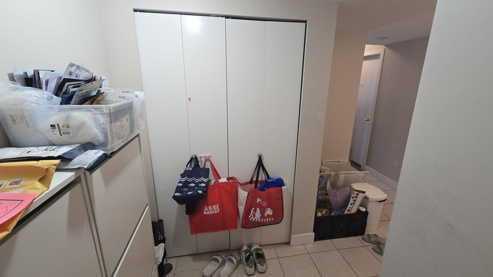 Listing Image 8