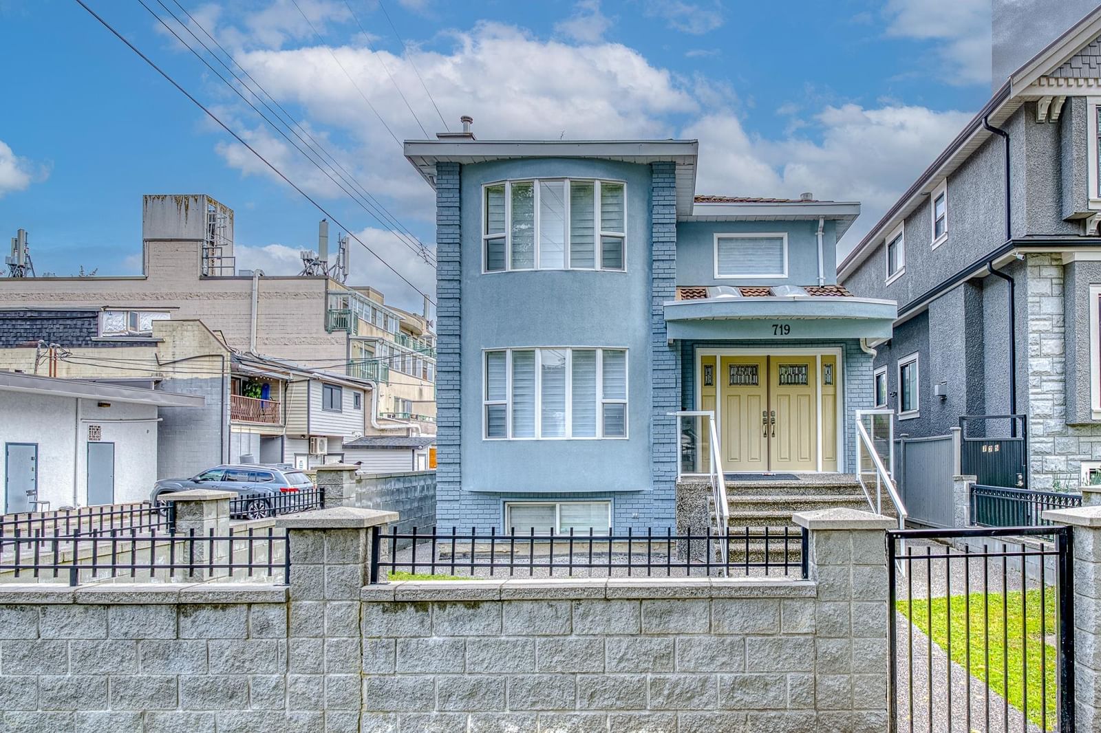 Listing Image 1